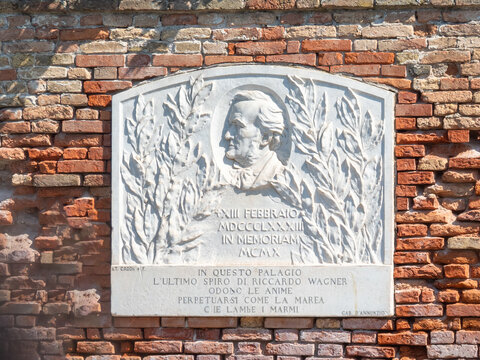 Memorial plaque on the walls of Palazzo Vendramin Calergi Venice, Italy. Composer Richard Wagner died here.