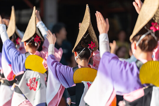 阿波踊り