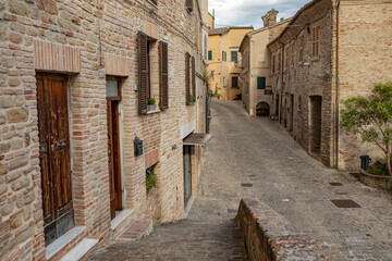 photo of the narrow streets of the medieval Italian town of Serra San Quirico.