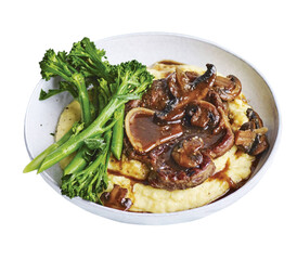 slow cooked beef with mushroom