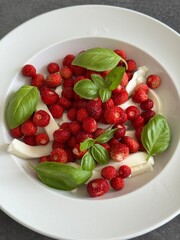 fresh strawberries in a bowl