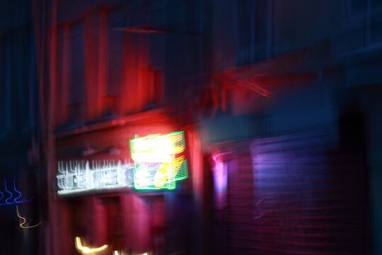 Enseigne d'une boulangerie floue