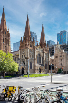 St Paul's Cathedral is an Anglican cathedral in gothic style and projected by architect William Butterfield and completed in 1891. It is one of Melbourne's major architectural landmarks. Dec 2019