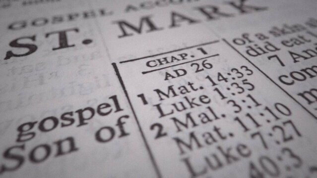 Angled Media Effect for Documentary