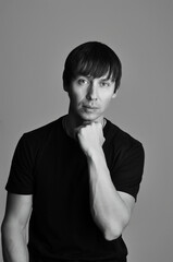 homem modelo masculino retrato em estúdio