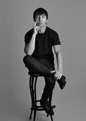homem modelo masculino retrato em estúdio