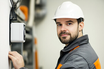 Technician Installing Video Doorbell

