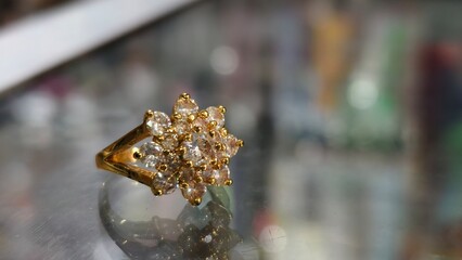 Vintage Gold Ring Adorned with Sparkling Diamonds, A Stunning Golden Ring with a Cluster of Dazzling Diamonds, Reflecting Elegance