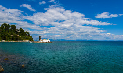 Grecki kościół na wodzie na Korfu 2025 © Krzysiek Cegiełka