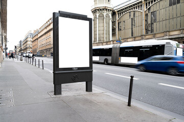 Panneau publicitaire à Paris © LUC - PHOTOGRAPHE