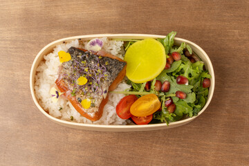 Bentos Saumon plat traditionnel japonais