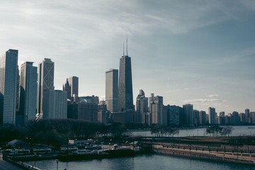 Obraz premium Chicago skyline with Lake Michigan.