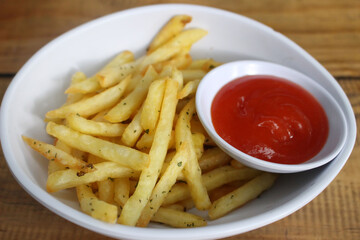 french fries with sauce