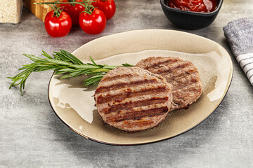 Grilled two beef burger cutlet