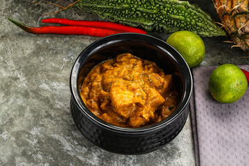 Indian cuisne - Chicken massala with sauce