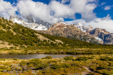 Fototapeta premium EL Chalten trekking landscape in Patagonia, Argentina. Fitz Roy mountain summit in argentinian Patagonia. High granite mountain beautiful iconic landscape of El Chalten famous hike in South America