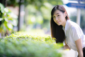 While walking through the university campus, a cute college student with an Asian look was spotted...