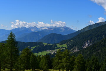 Fototapeta premium Schöne Landschaft bei Proveis in Südtirol 
