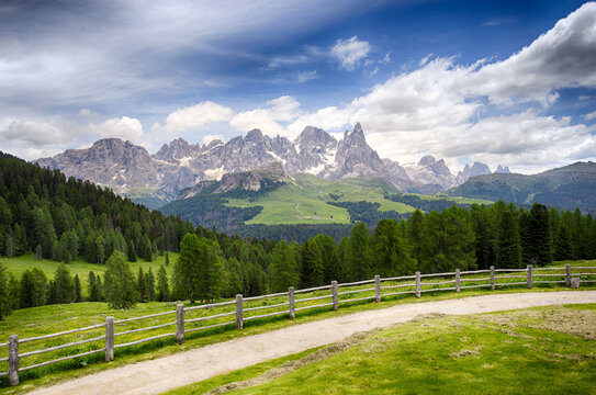 Trekking Dolomiti 2025