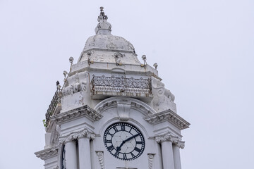 The Ripon Building is the seat and headquarters of the Greater Chennai Corporation in Chennai, Tamil Nadu. It is located near the Chennai Central railway station. largest Government Building in india.