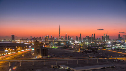 Obraz premium Skyline of Downtown Dubai day to night timelapse.