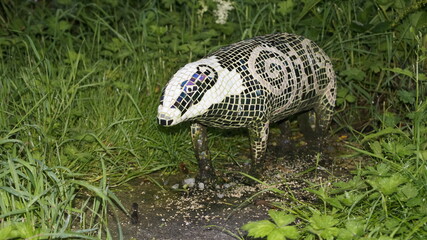 Dachs aus Mosaiksteinen