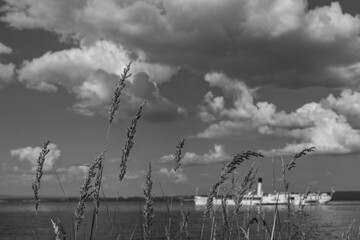 A summer day by Lake Mjøsa.