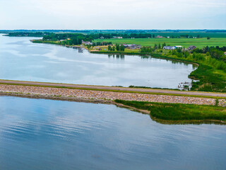 Devils Lake Road to Grahams Island State Park