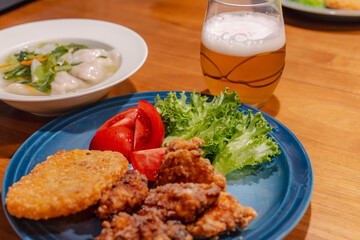 Japanese Dinner with Soup Dumplings and Fried Chicken / 水餃子と唐揚げの夕食
