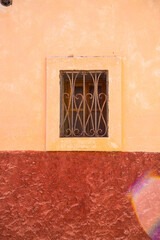 VENTANA COLONIAL