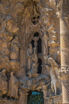 Hermosa fotograf&iacute;a de la Sagrada Familia en Barcelona, Espa&ntilde;a.