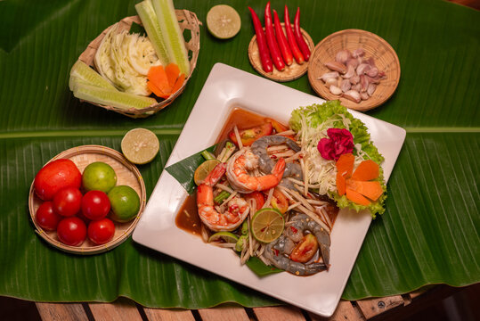 A delicious Thai Somtam menu