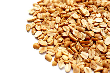 Roasted peanuts for snacking, or used as toppings for various dishes.