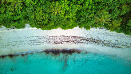 Bird's eye view of Dhigurah Island beach in Maldives