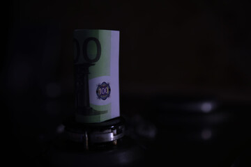 The cost of gas, the euro crisis. 100 euros on a gas burner. Sanctions on Russian gas