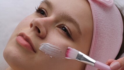 Relaxing Face Treatment for Smooth and Radiant Skin