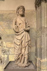 Statue of Saint James the Greater at Catedral de Leon entrance