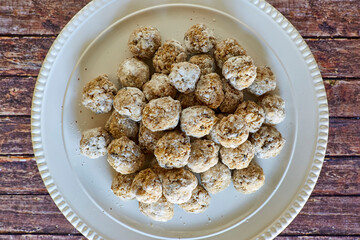 no bake apple cookie balls