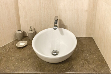 Round Ceramic Wash Bowl in Modern Lavatory Bathroom