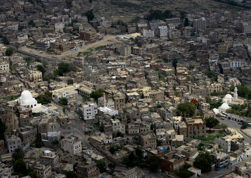 Taiz is a city situated in the Yemeni Highlands