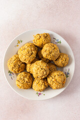 Healthy gluten-free chickpea buns made with almond and chickpea flour, ideal for gluten-free diets...