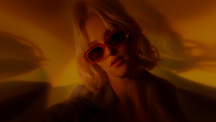 Mirror Effect 04	
