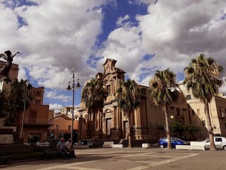 La piazza di Regalbuto.