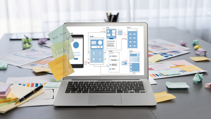 Sticky note for creative and analytic brainstorm for business idea with BI data dashboard on laptop...