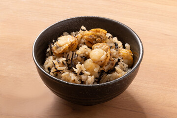 ホタテとひじきの炊き込みご飯