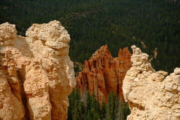 Giant rock spire and natural red rock hoodoos in Navajo Trail and combination loop at Bryce Canyon...