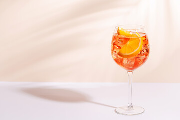 A vibrant display of cocktail Aperol Spritz