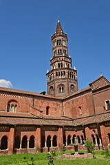 Fototapeta premium L'Abbazia benedettina di Chiaravalle, Milano - Lombardia
