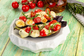 Baked eggplant with cherry and mozzarella