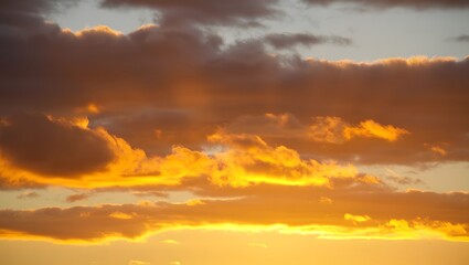 Obraz premium red sky with clouds